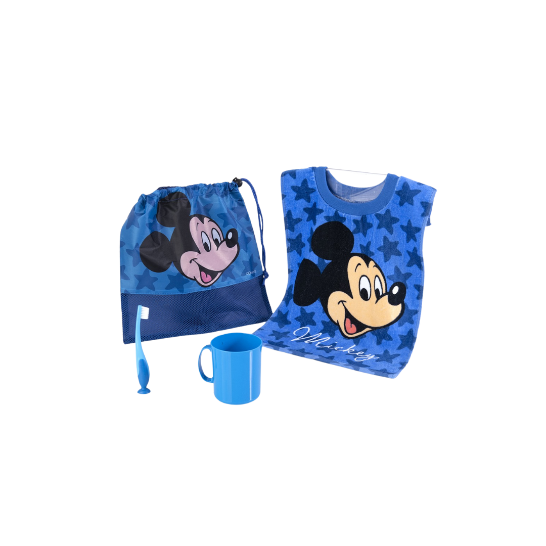 Kit 4 Pzas Párvulo Toalla Vaso Cepillo Y Bolsa Para Niños