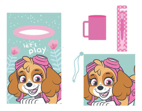 Kit 4 Pzas Párvulo Toalla Vaso Cepillo Y Bolsa Para Niños