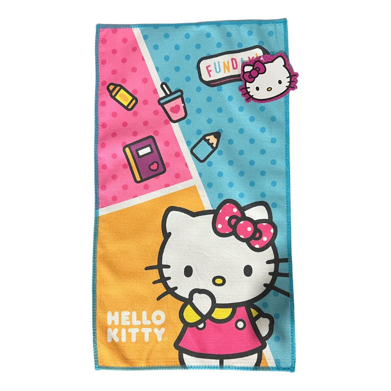 Set Higiene Dental Toalla + Cepillo Hello Kitty Escolar Niña