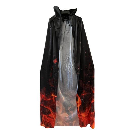 Capa Para Disfraz Diseño De Llamas O Fuego Adulto Halloween Color Negra- Naranjo Talla 140cm